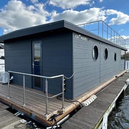 Hausboot La Mare Seeblick Apartment