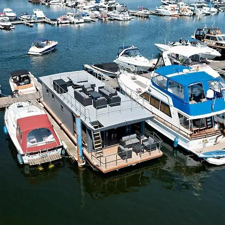 Apartment Hausboot La Mare Seeblick