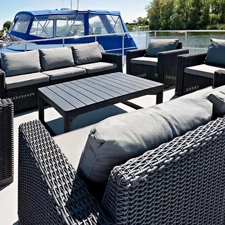 Hausboot La Mare Seeblick Apartment Weyhe