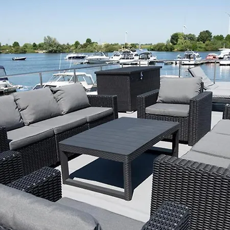 Hausboot La Mare Seeblick Apartment