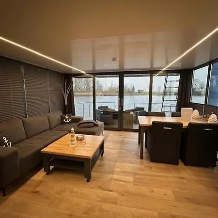 Lägenhet Hausboot La Mare Seeblick *