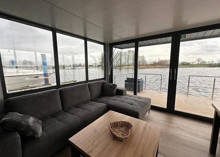 Διαμέρισμα Hausboot La Mare Seeblick Weyhe